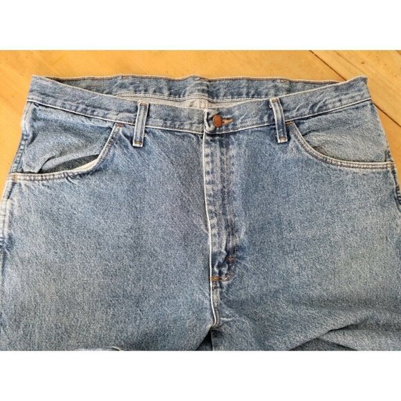 Rustler Men's Straight Leg Distressed Medium Blue Jeans #87619SW Size 38x30 - Picture 5 of 9